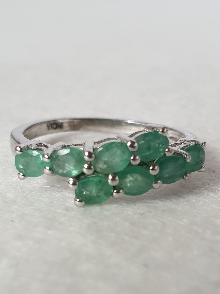 Vintage 925 Sterling Silver Double Row Natural Emerald Cluster Ring